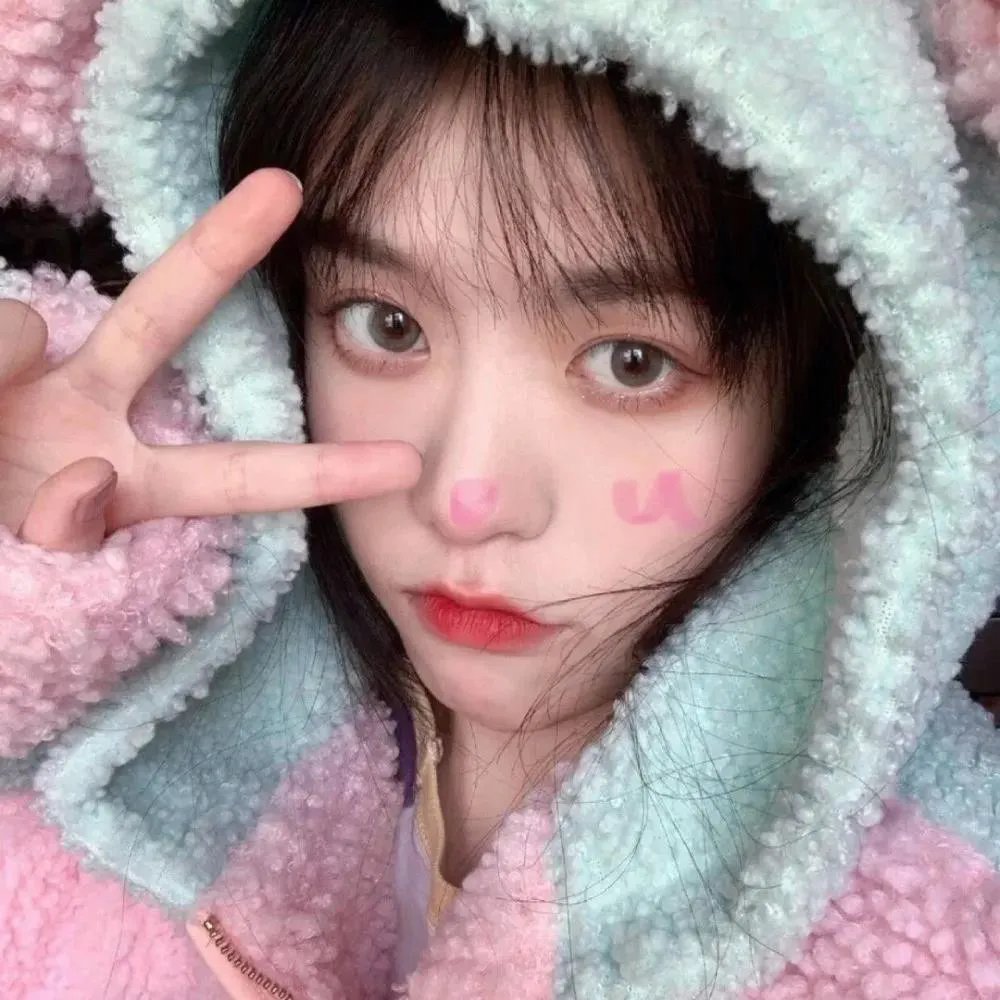 红颜一笑百媚生